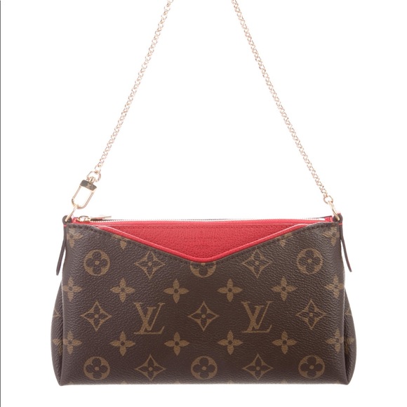 Louis Vuitton Handbags - Louis Vuitton Monogram Pallas Clutch